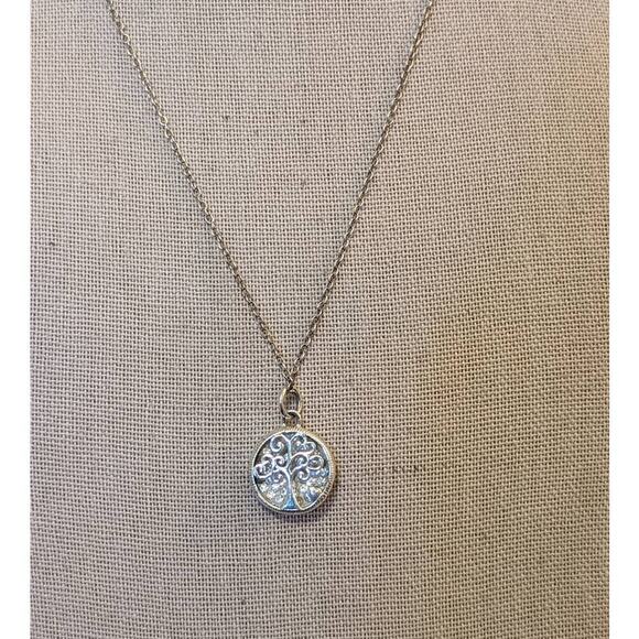 LA Family Tree 'My Family My Love' Pendant Necklace - Picture 2 of 6